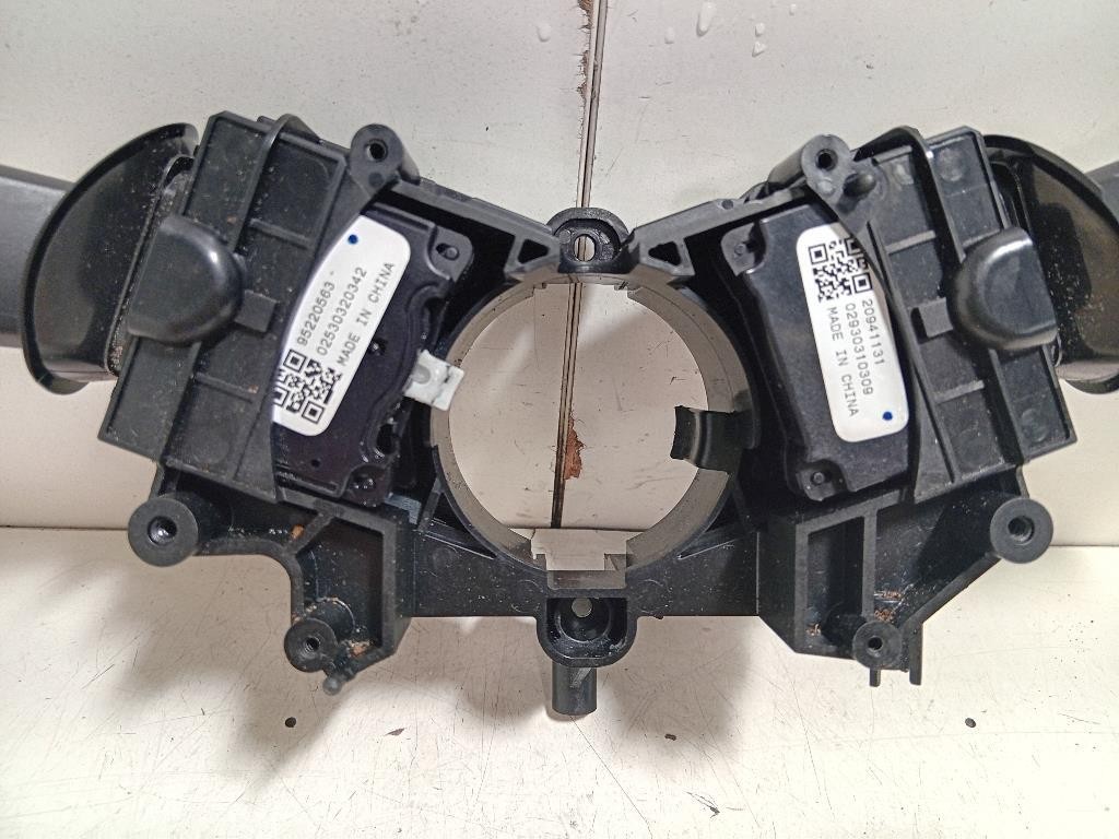 Servofreno ANT GX73 2B195 BF Jaguar XE 2015