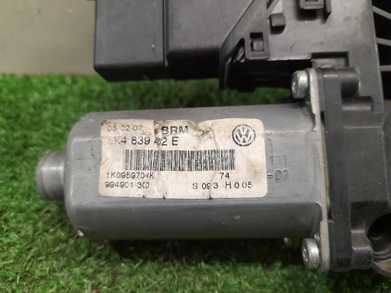 Motorino Alzacristallo Porta POST DX 1K4839402E Volkswagen GOLF V 2004