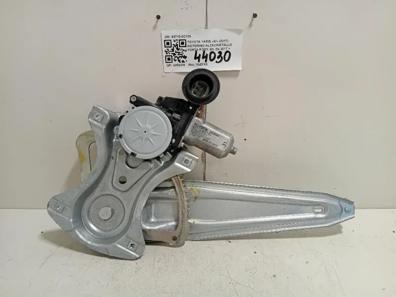 Motorino Alzacristallo Porta POST SX 85710-0D100 Toyota Yaris IV 2017