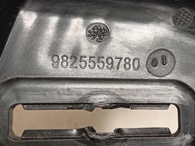 Sostegno Parafango ANT DX 9825559780 Peugeot 2008 I 2016