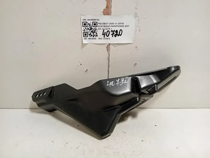Sostegno Parafango ANT DX 9825559780 Peugeot 2008 I 2016