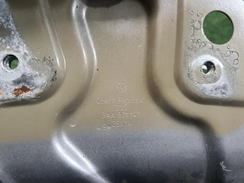 Sostegno Parafango ANT DX 3AA821142 DX Volkswagen Passat VI Variant 2011