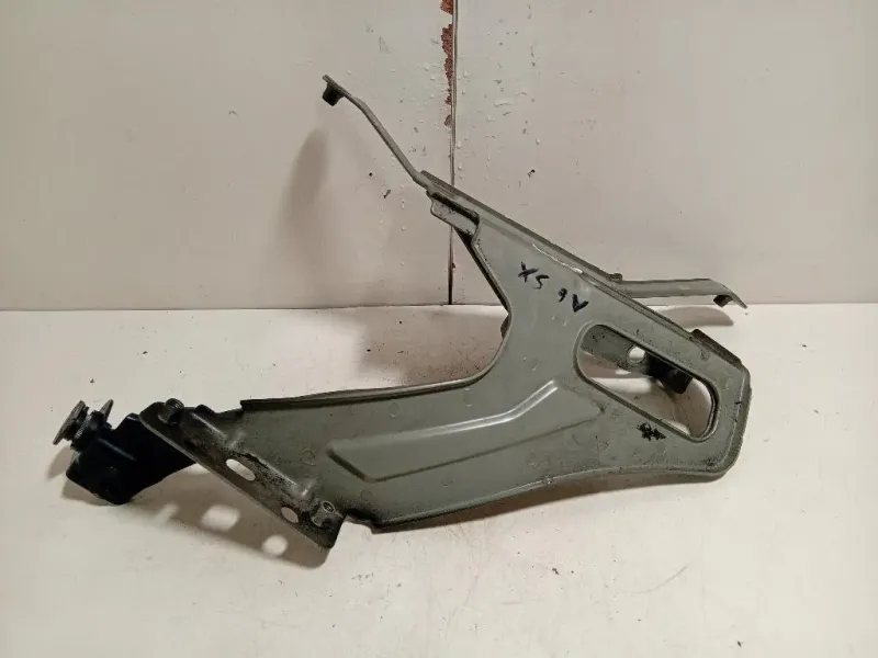 Sostegno Parafango ANT SX 4K8 857 740L Audi A6 4GD Avant 2016