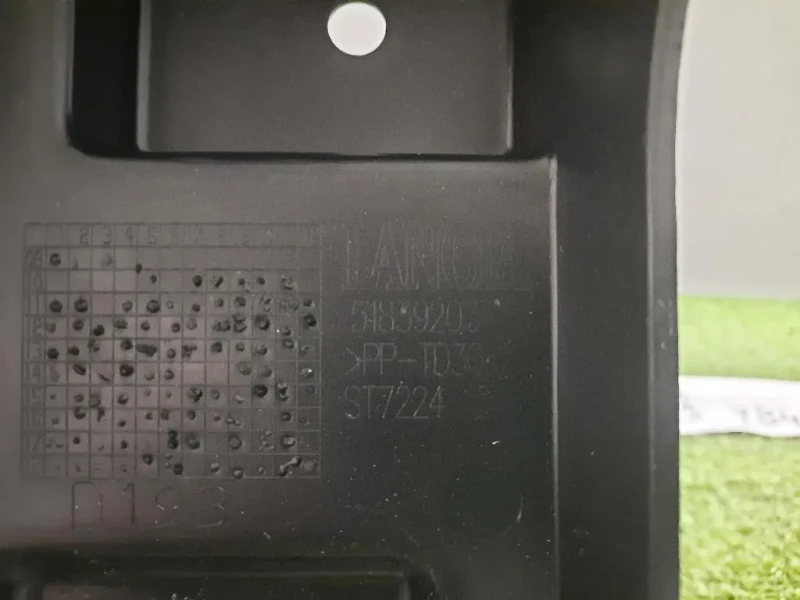 Sostegno Paraurti Centrale POST 51839203 Lancia Ypsilon III 2011