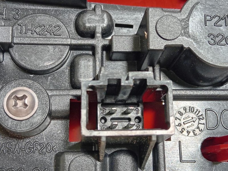 Fanale INT POST SX 181328-01 Audi A4 8K2 2012