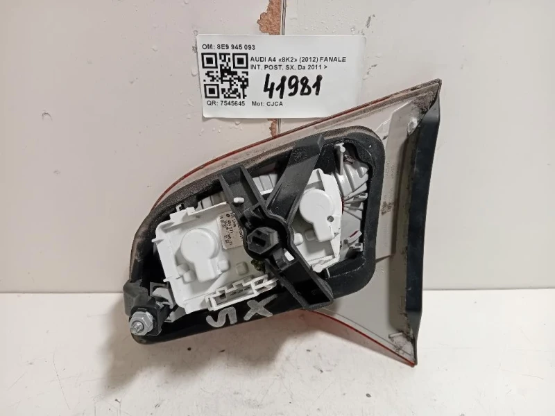 Fanale INT POST SX 8E9 945 093 Audi A4 8K2 2012