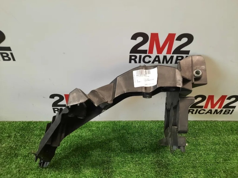 Sostegno Proiettore DX 8K0 805 608 C Audi A4 8K2 2008