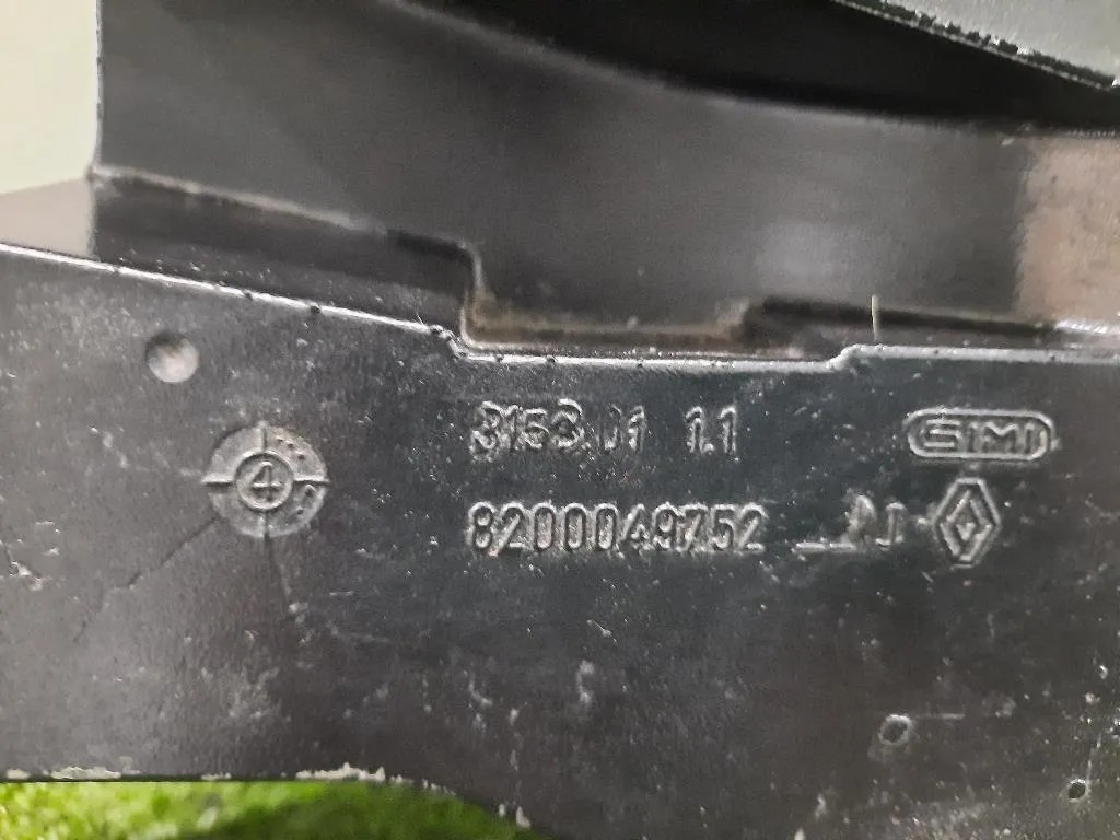 Sostegno Telaio Tetto Apribile DX 8200049752J SOSTEGNO DX Renault Megane II CC 2003