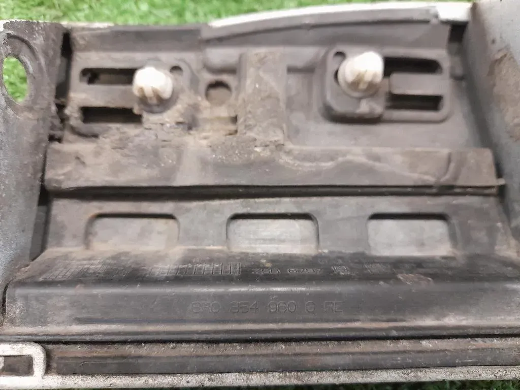 Sottoporta Parte ANT DX 8R0854960G Audi Q5 8RB 2009