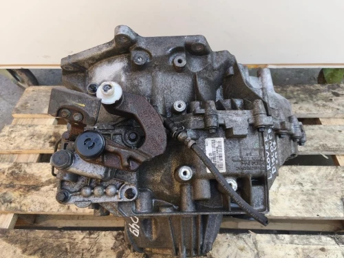 Cambio LR072021 - GK7R7002CC 6 MARCE MANUALE Land Rover Discovery V 2016