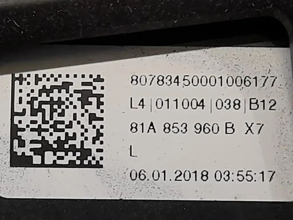 Sottoporta DX 81A853960B COPERTURA DECORATIVA PORTA Audi Q2 GAB 2016