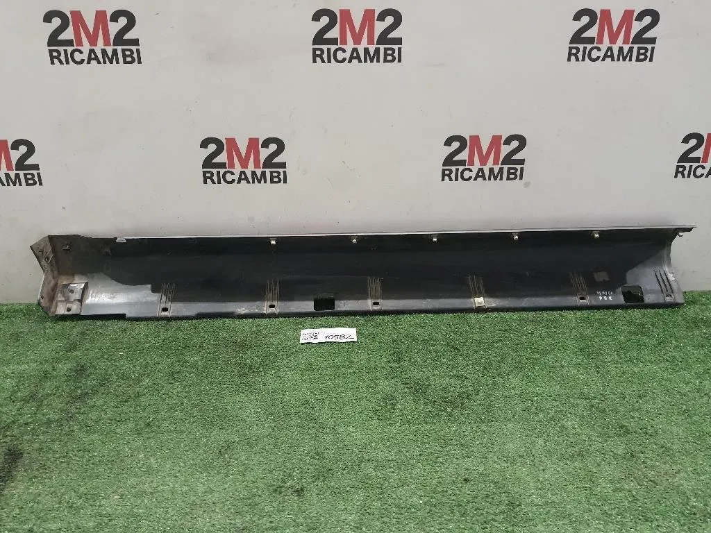 Sottoporta DX 877743E000 Kia Sorento II 2006