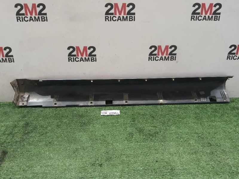 Sottoporta DX 877743E000 Kia Sorento II 2006