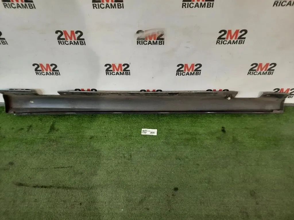 Sottoporta DX A2466901440 Mercedes Classe A W176 2013