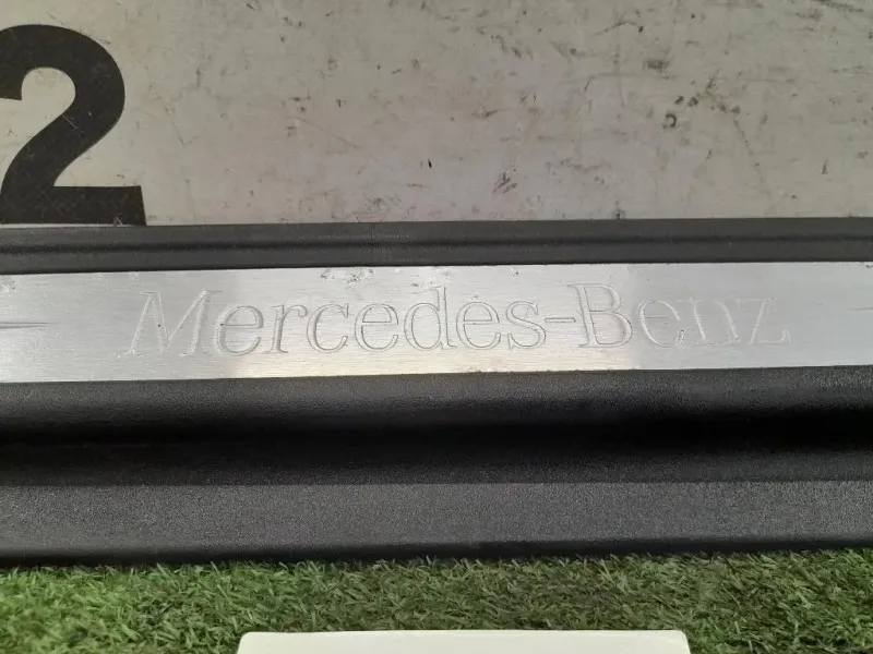 Sottoporta DX A2096800235 Mercedes Classe CLK C209 2003