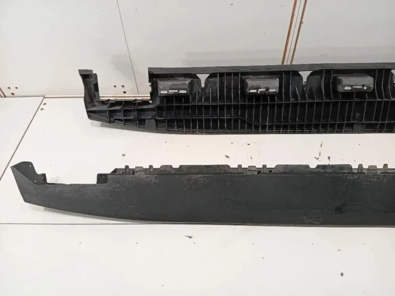 Sottoporta DX A 166 690 02 10 Mercedes Classe GLE W166 2015