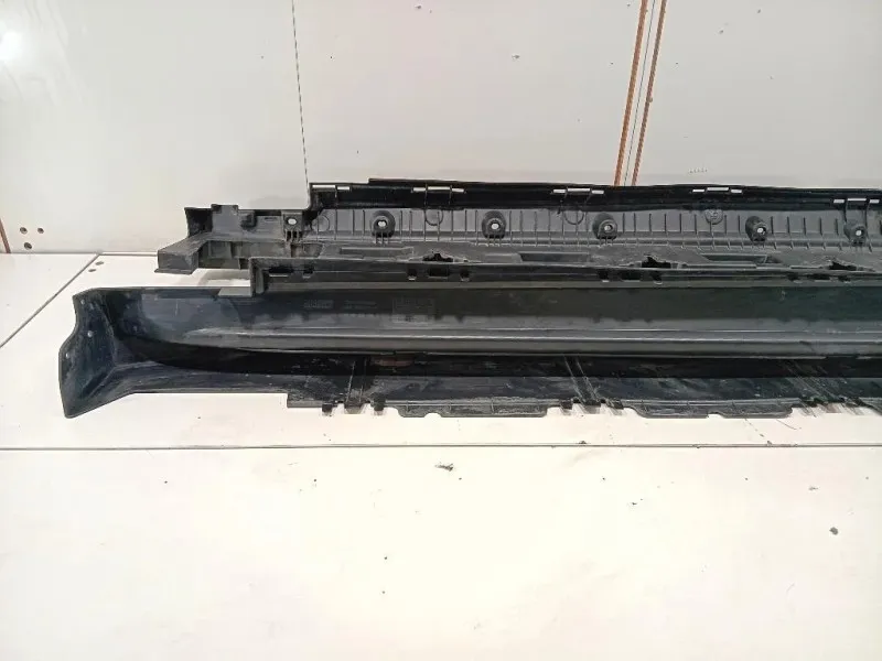 Sottoporta DX A 166 690 02 10 Mercedes Classe GLE W166 2015