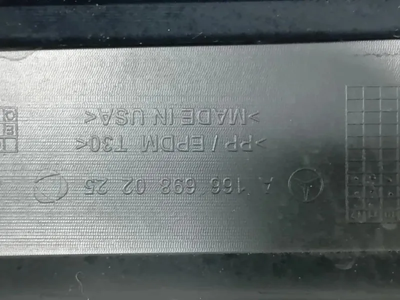 Sottoporta DX A166 690 02 10 Mercedes Classe ML W166 2012