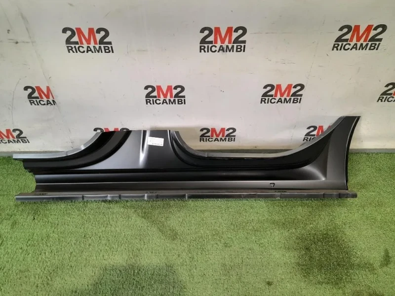 Sottoporta DX 5E5809602D Skoda Octavia 5E3 2013