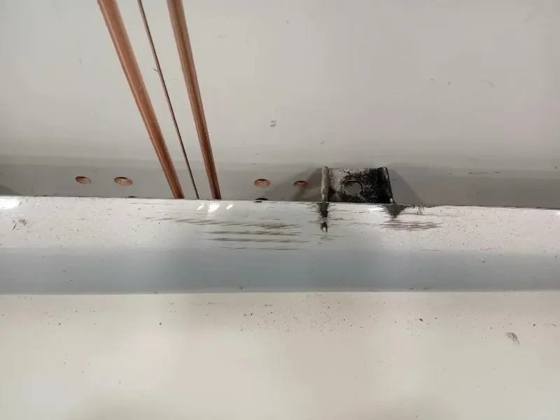 Sottoporta SX 18071339 Alfa Romeo Giulietta 2010