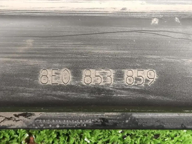 Sottoporta SX 8E0 853 859 Audi A4 8K2 2008