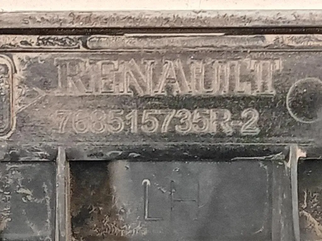 Sottoporta SX 760212662R Dacia Duster I 2014