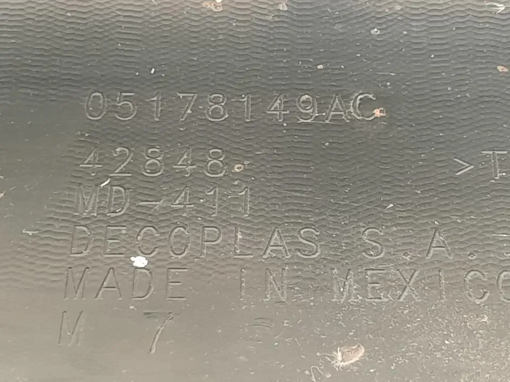 Sottoporta SX 05178149AC Fiat Freemont 2011