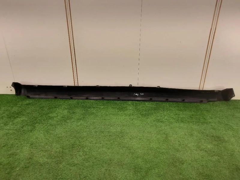 Sottoporta SX 05178149AC Fiat Freemont 2011