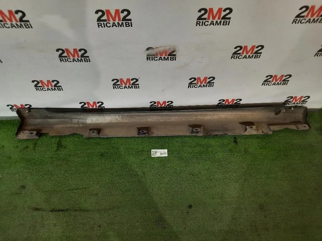 Sottoporta SX CM51A1015A Ford Focus IV 2011