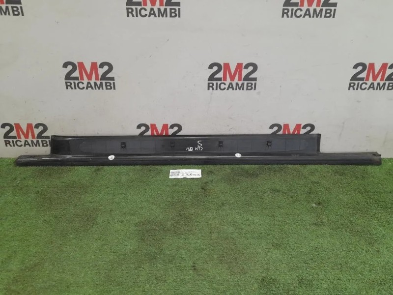 Sottoporta SX A2096800135 Mercedes Classe CLK C209 2003