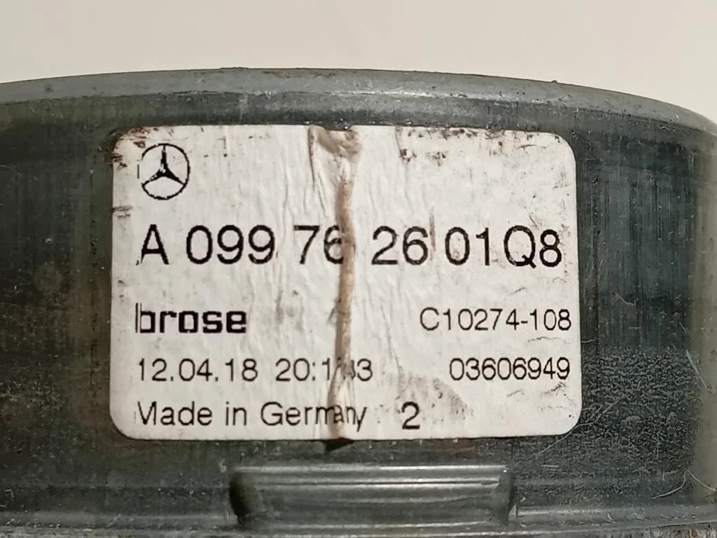 Motorino Serratura Portello POST A099762601 Mercedes Classe GLC X253 2016