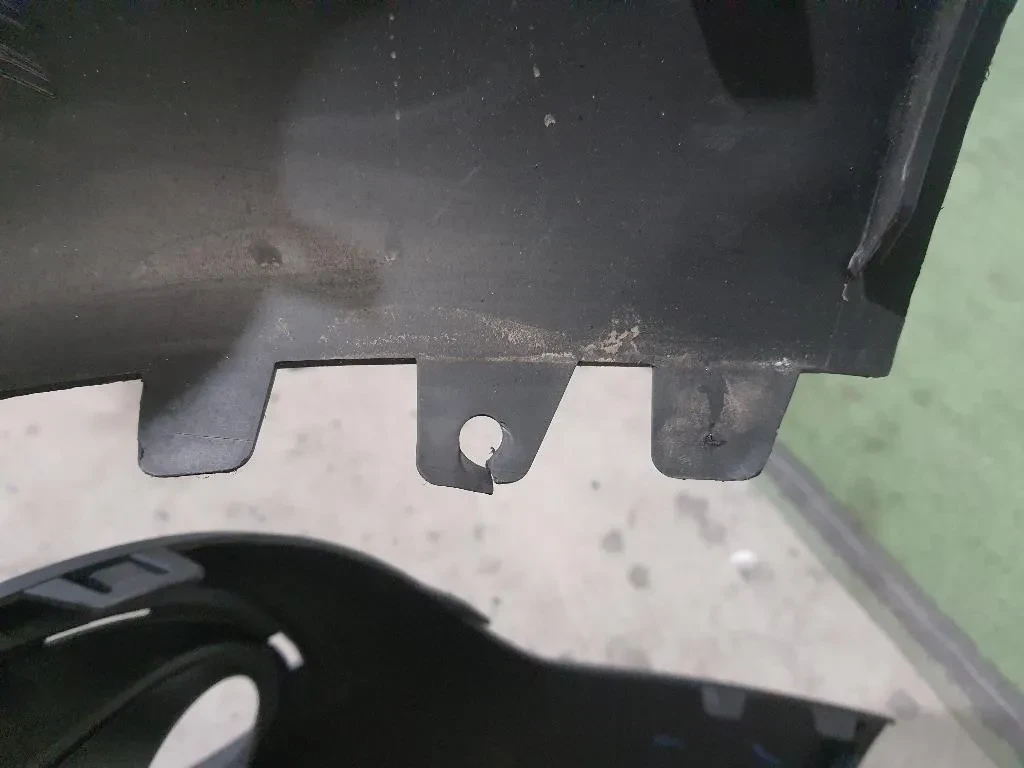 Spoiler Centrale Paraurti ANT 9812061577 Citroen C3 III 2016