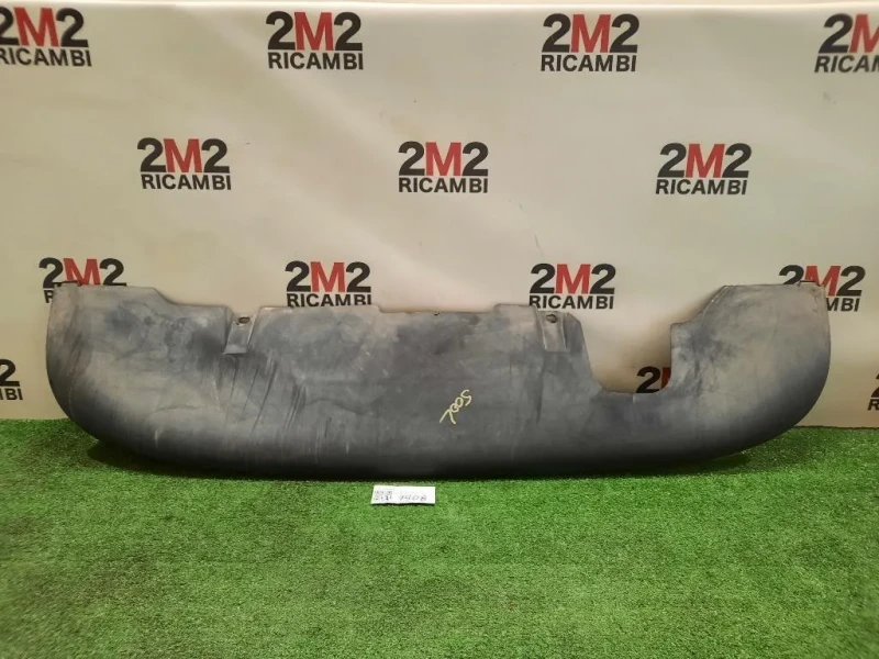 Spoiler Centrale Paraurti ANT 735522695 Fiat 500L 2013