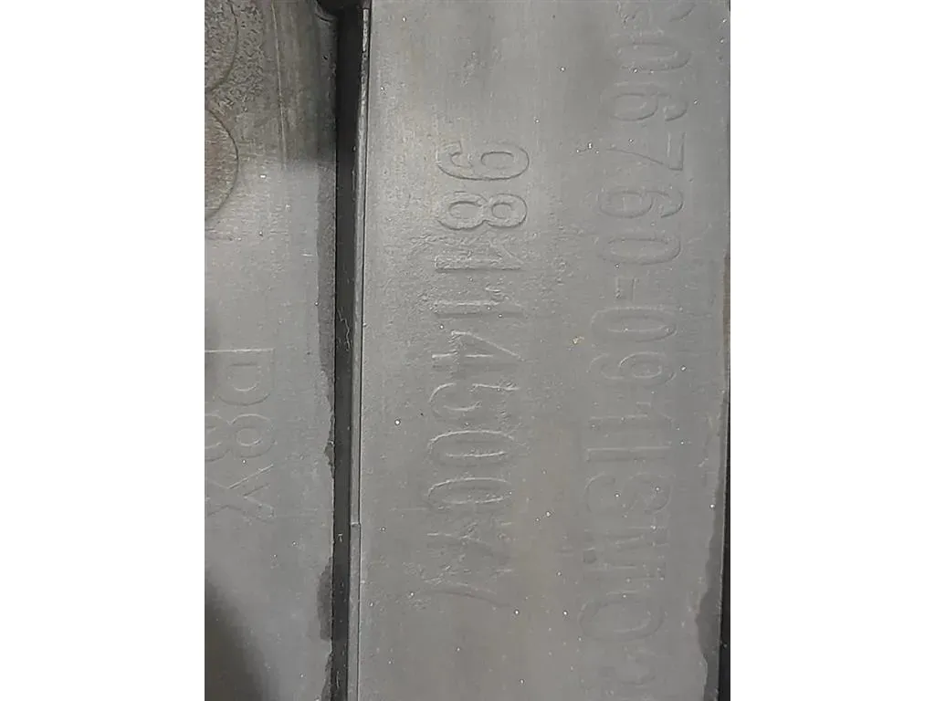 Spoiler Centrale Paraurti ANT 98114500 Peugeot 3008 I 2013