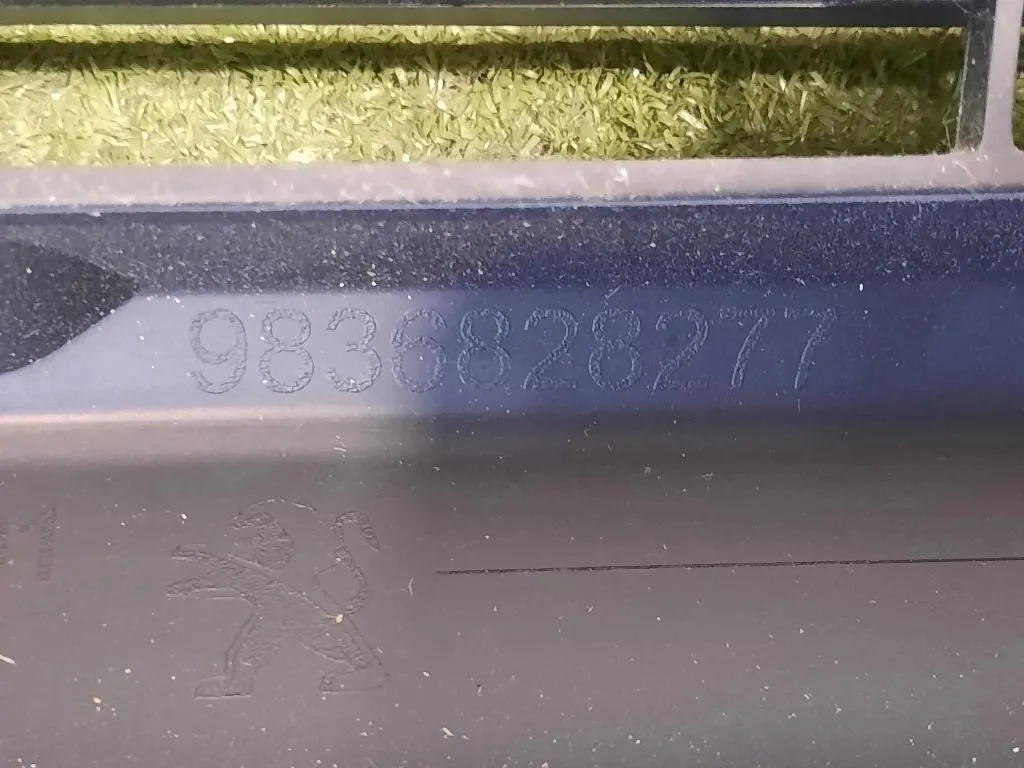 Spoiler Centrale Paraurti ANT 9836828277 Peugeot 3008 II 2016