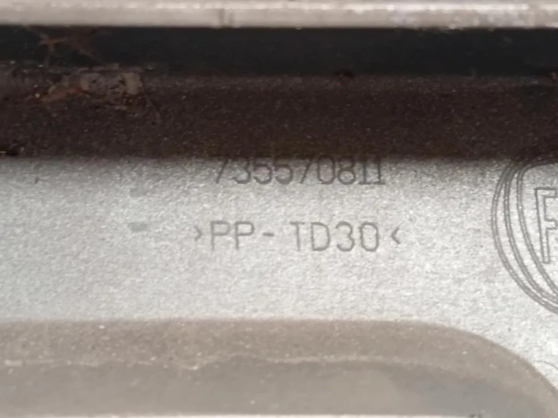 Spoiler Centrale Paraurti INF ANT 735570811 Fiat 500L 2013