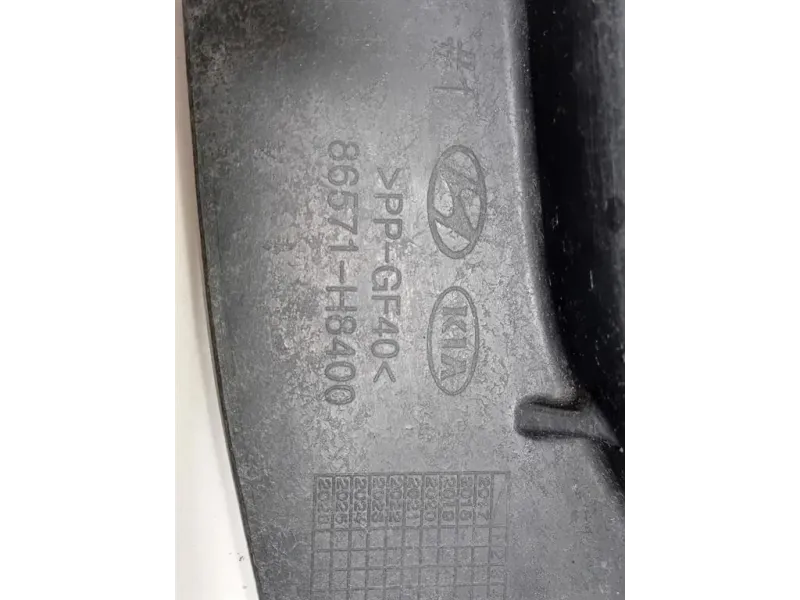 Spoiler Centrale Paraurti INF ANT 86571-H8400 Kia Stonic 2017