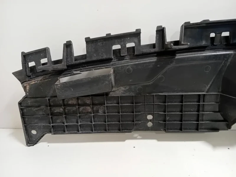 Spoiler Centrale Paraurti SUP ANT 863539-H8400 Kia Stonic 2017