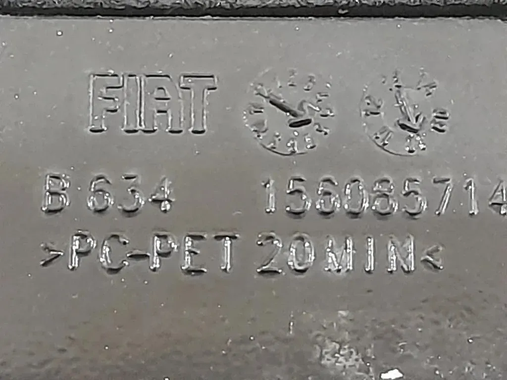 Spoiler Frangivento POST 156090609 Alfa Romeo Giulietta 2010