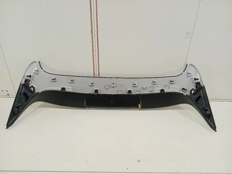 Spoiler Frangivento POST 74900-3M0 Honda HR-V III 2021