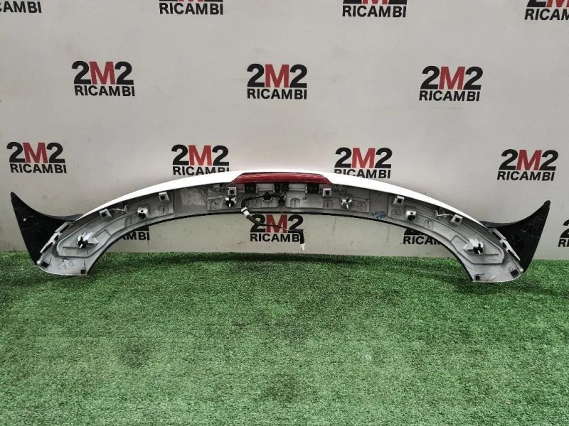 Spoiler Frangivento POST BJT651961 Mazda 3 III 2014