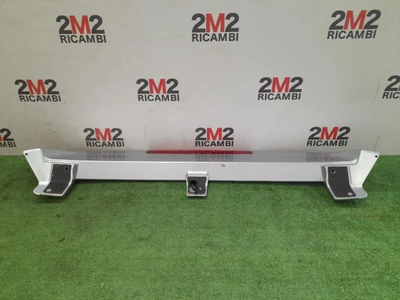 Spoiler Frangivento POST MR794172 Mitsubishi Pajero Sport 1998