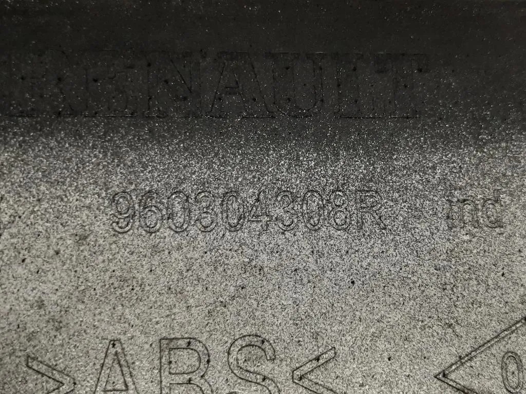 Spoiler Frangivento POST 960307284R Renault CLIO IV 2013