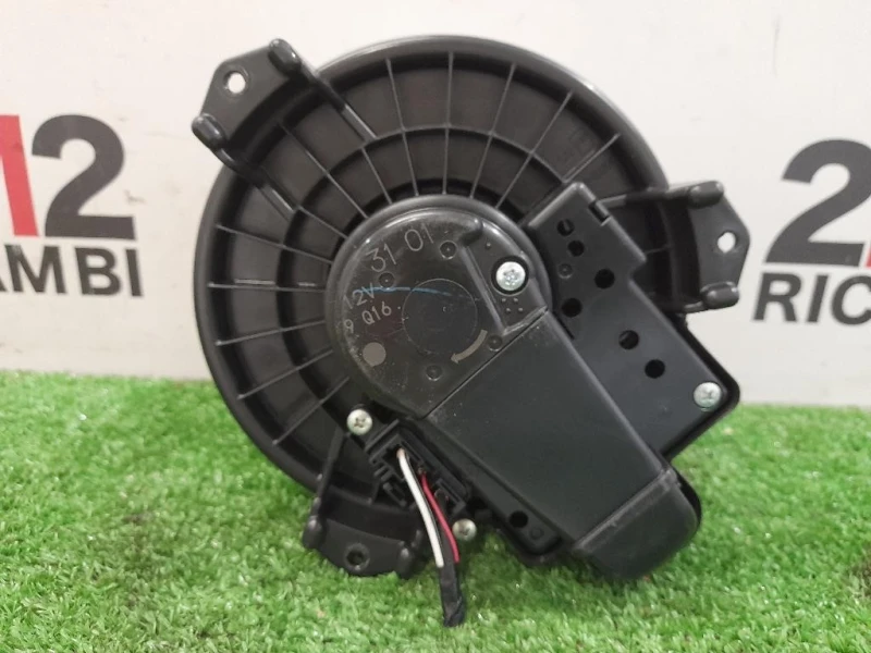 Motorino Ventilazione Abitacolo 871030D220 Toyota Yaris IV 2014