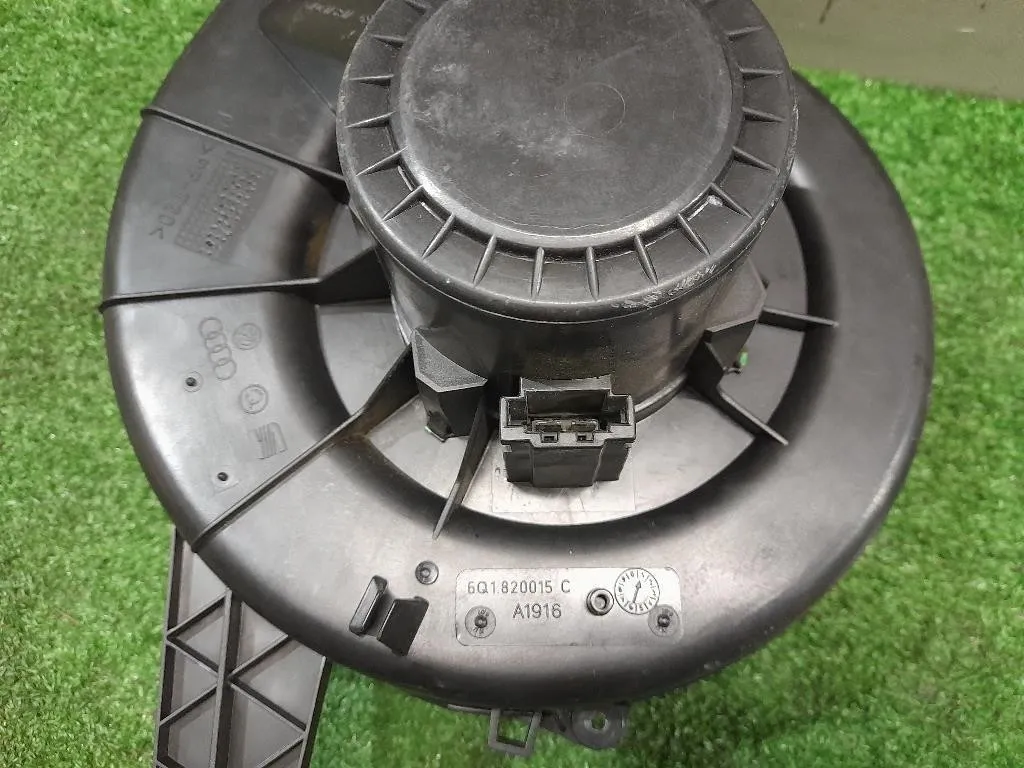 Motorino Ventilazione Abitacolo 6Q1820015C Volkswagen POLO IV 2002