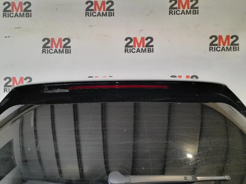 Spoiler Frangivento POST 5G6827936CGRU Volkswagen GOLF VII 2017