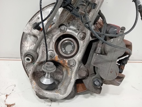 Mozzo Ruota ANT DX MOZZO RUOTA ANT DX GLE Mercedes Classe GLE W166 2015