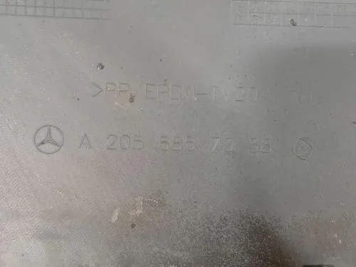 Spoiler Paraurti INF POST A2058857338 Mercedes Classe C W205 2014