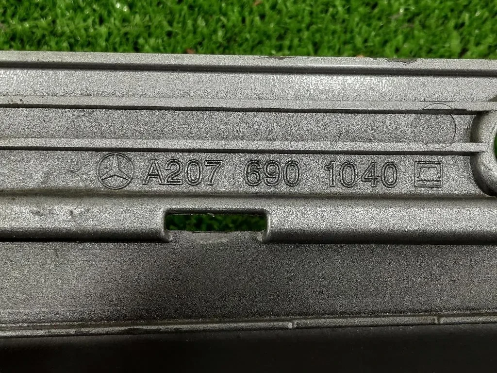 Spoiler Paraurti ANT DX A2076901040 Mercedes Classe E S212 SW 2009