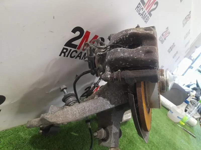 Mozzo Ruota POST DX MOZZO POST DX 51815013 Alfa Romeo Giulietta 2010